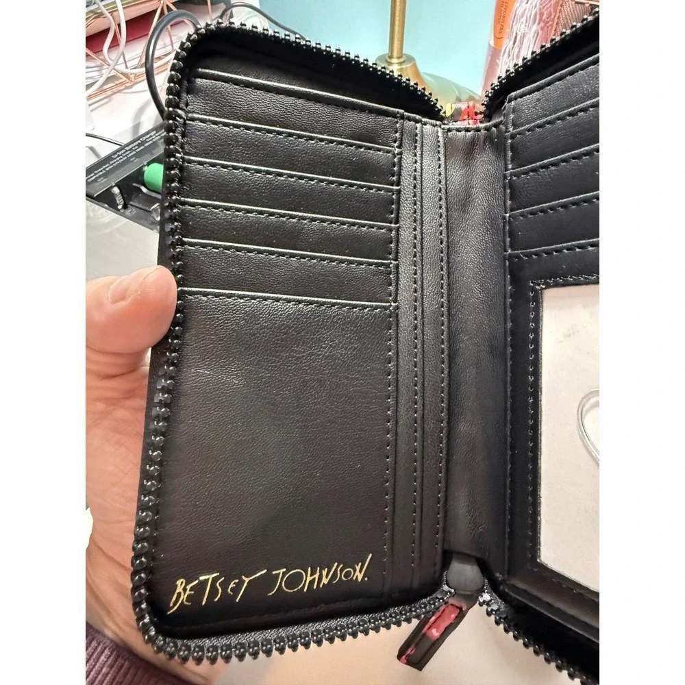 Betsey Johnson Gummy Bear Zip Around‎ Wallet Black Multi Wristlet NWT XOKARA